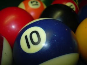 10 on billiard ball