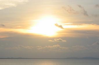 Central America sunrise by etstrauss