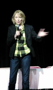 liz-strauss-225x300-2-via-mahdi-gharavi