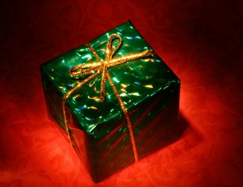 Christmas_warmth_Christmas_gift