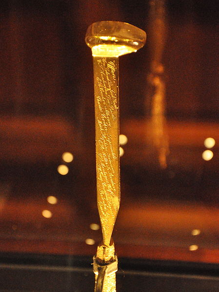 449px-golden_spike_neil916 449px-golden_spike_neil916