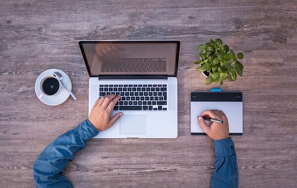 How to Keep Yourself Motivated to Build Your (Online) Career