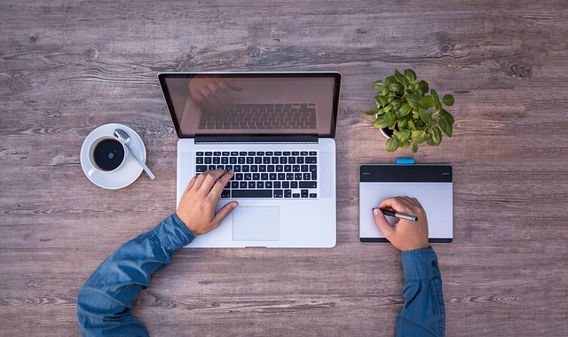How to Keep Yourself Motivated to Build Your (Online) Career